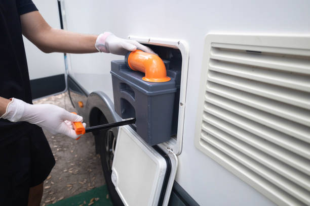Best Portable restroom trailer rental  in Tarpon Springs, FL